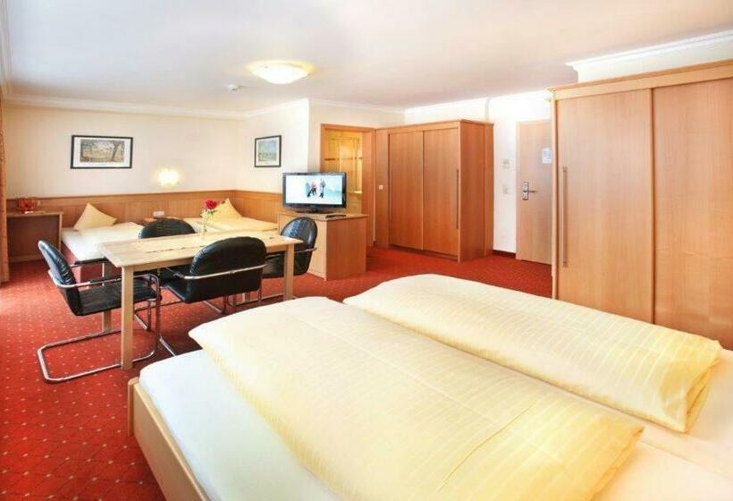 اتاق استاندارد چهار تخته, Austria   Inklusive Joker Card Im Sommer