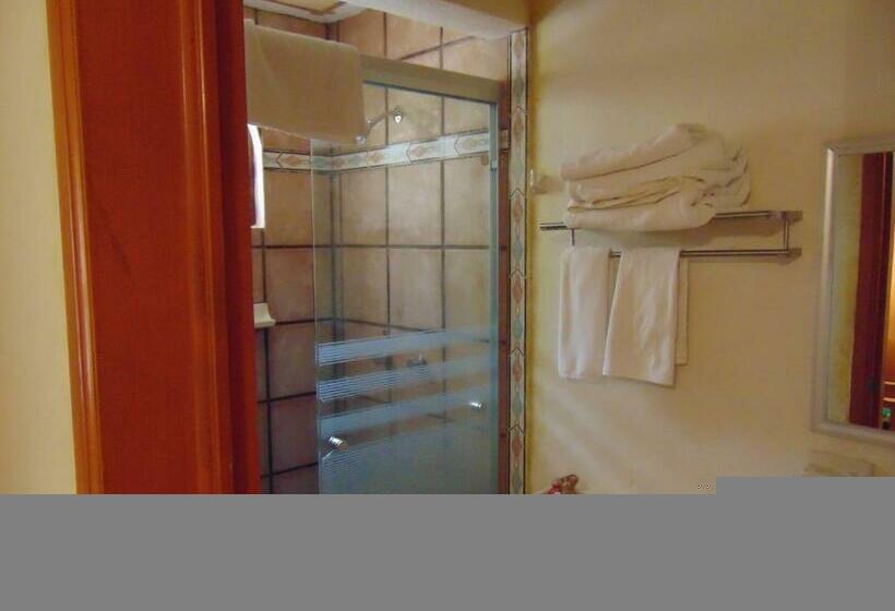 חדר סטנדרט שתי מיטות זוגיות, Feregrino