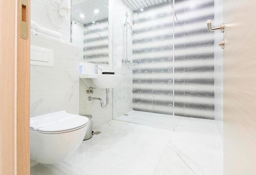 Executive Room, Five Points Square  City Center