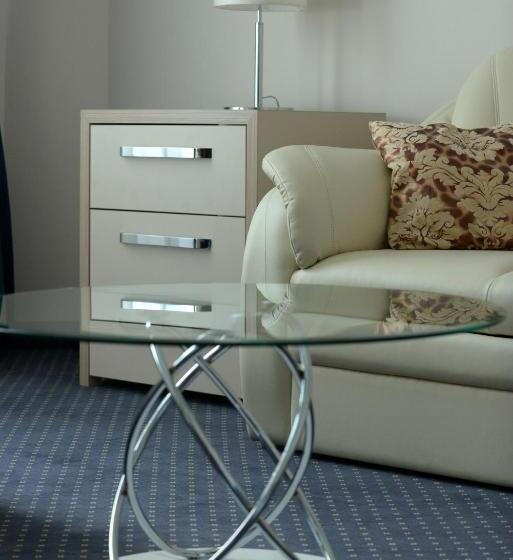 Suite, Five Points Square  City Center