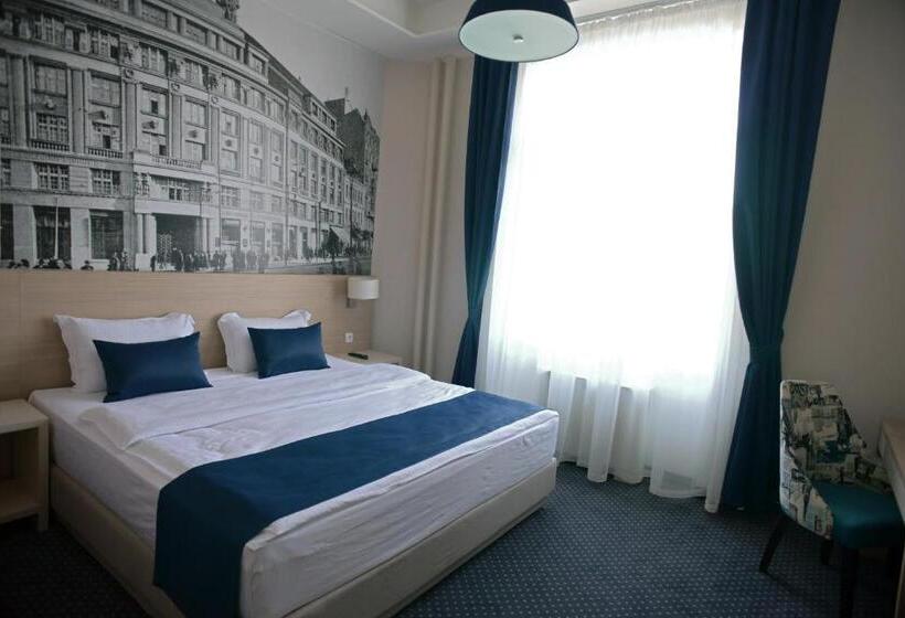 Suite, Five Points Square  City Center
