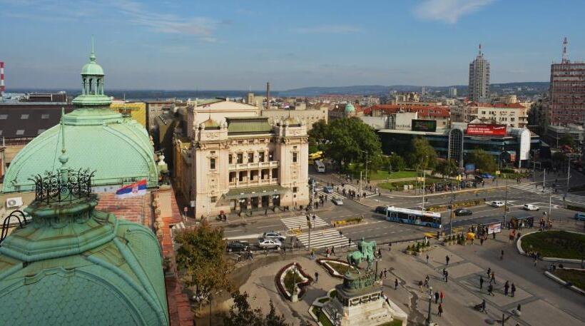 Deluxe Room, Five Points Square  City Center