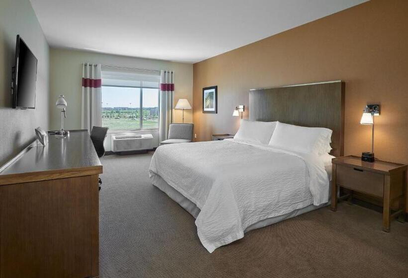스탠다드 룸 킹사이즈 침대, Four Points By Sheraton Sherwood Park