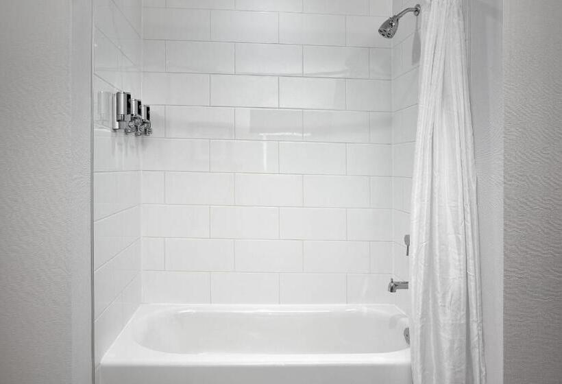 غرفة قياسية, Four Points By Sheraton Sherwood Park