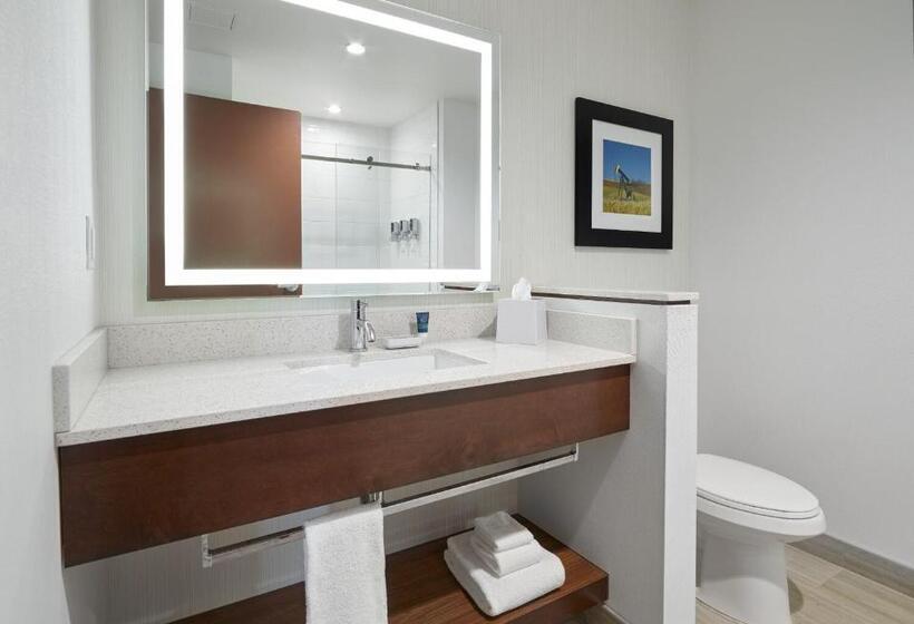 غرفة قياسية, Four Points By Sheraton Sherwood Park