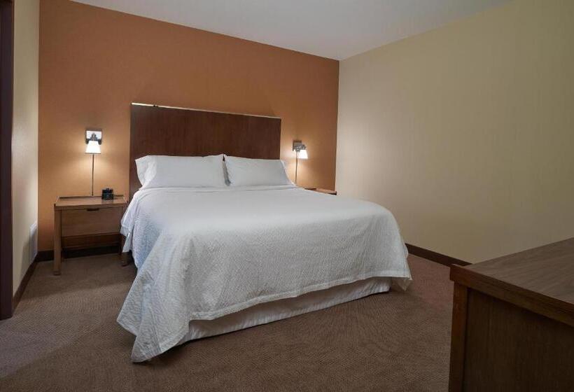 جناح سرير كينج, Four Points By Sheraton Sherwood Park