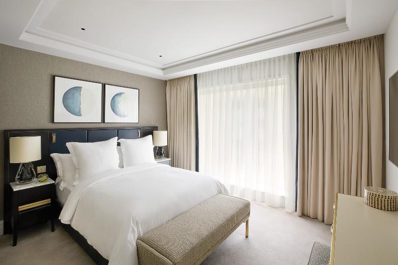 Апартаменты 3 Спальни, Four Seasons Hotel London At Tower Bridge