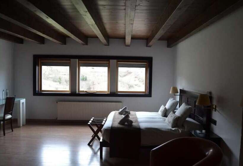 Люкс Повышенной Комфортности, Hosteria Toloriu 1848