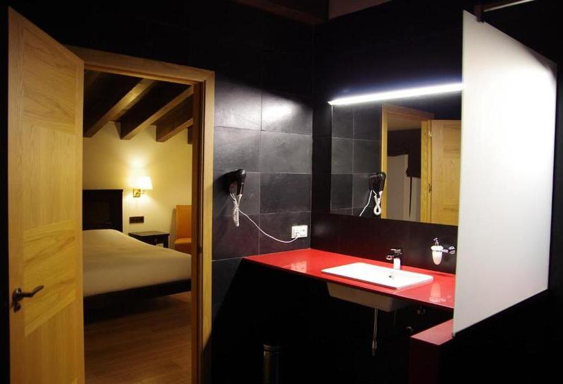 Номер Стандарт, Hosteria Toloriu 1848