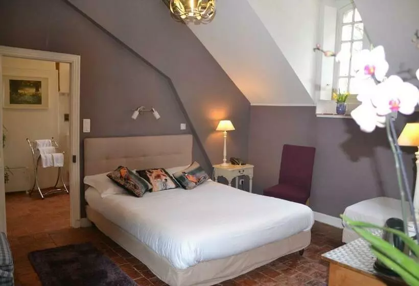 コンフォートルーム, Hôtel Les Grands Chênes