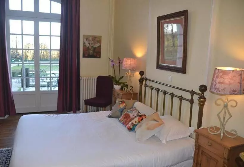 テラス付きスタンダードルーム, Hôtel Les Grands Chênes