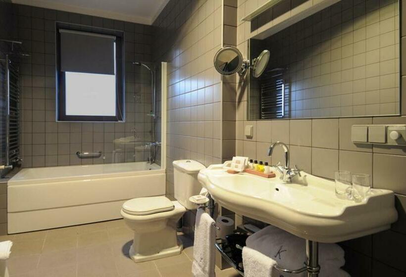 اتاق استاندارد با چشم‌انداز شهر, Kabadoni Boutique