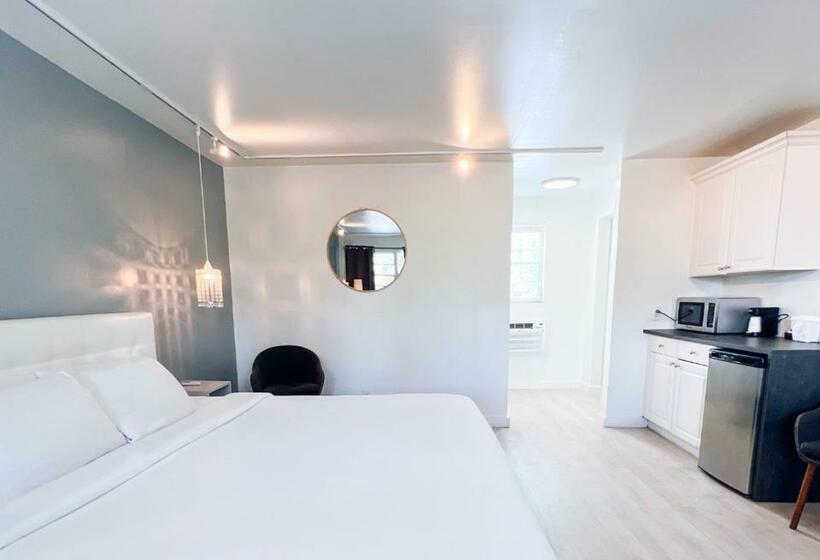 סטודיו סטנדרט, מיטה זוגית, North Beach