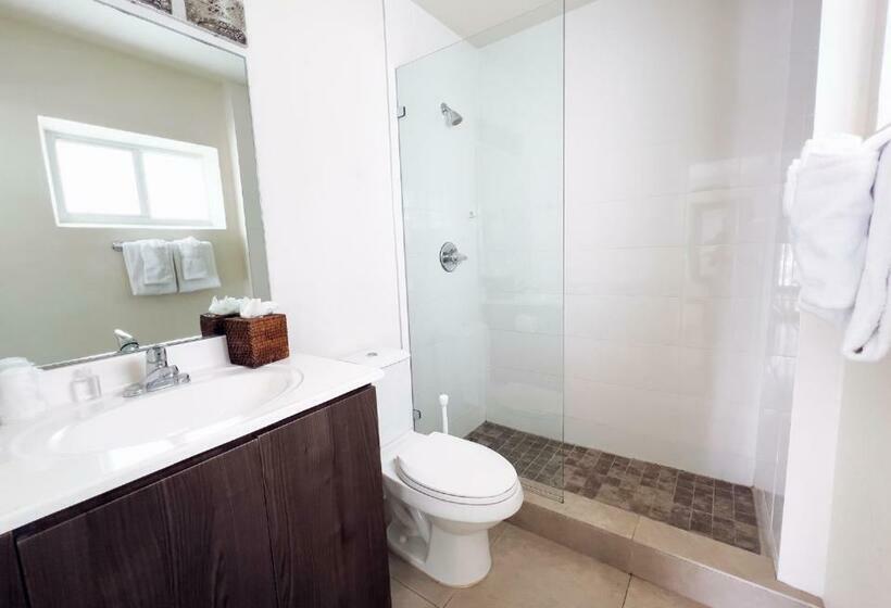 חדר פנטהאוז, North Beach