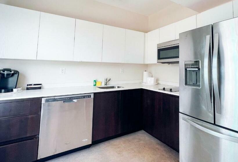 חדר פנטהאוז, North Beach