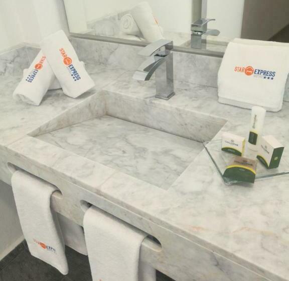 غرفة قياسية, Star Express Puebla