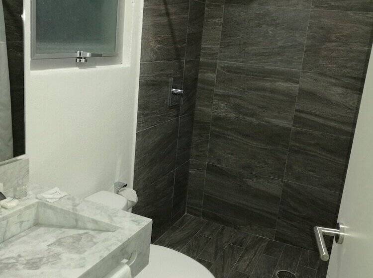 غرفة قياسية, Star Express Puebla