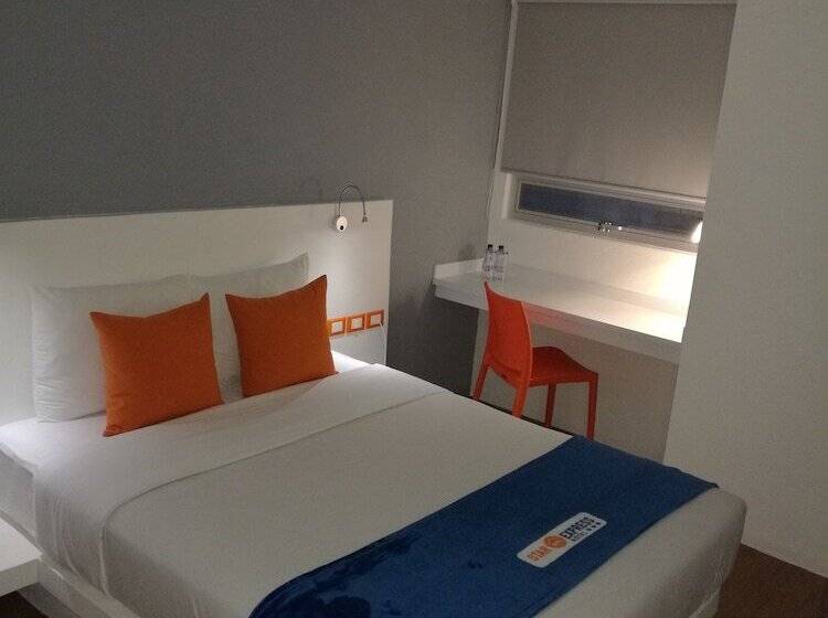 غرفة قياسية, Star Express Puebla