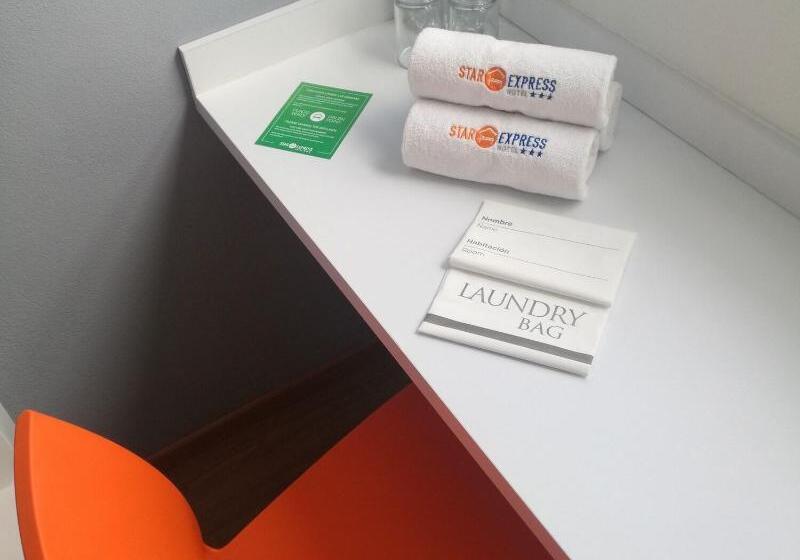 غرفة قياسية, Star Express Puebla