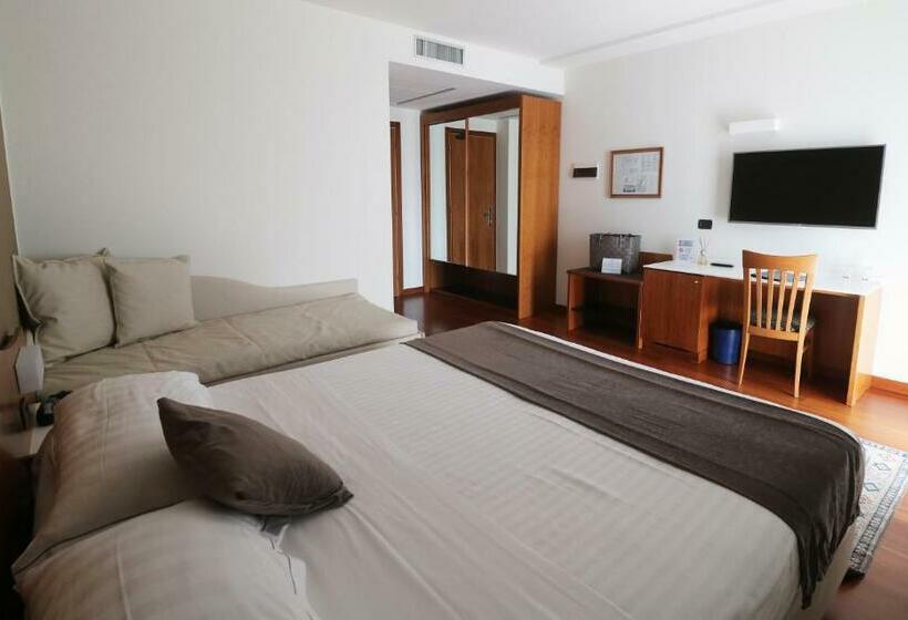 一楼标准间, Villa Letizia