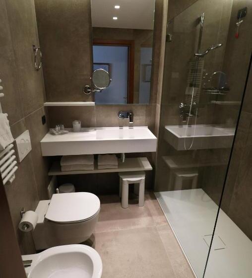 标准间带湖景, Villa Letizia