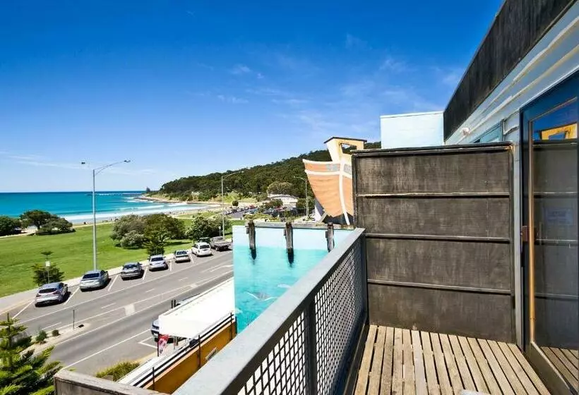 آپارتمان 3 خوابه با چشم‌انداز دریا, Lornebeach Apartments