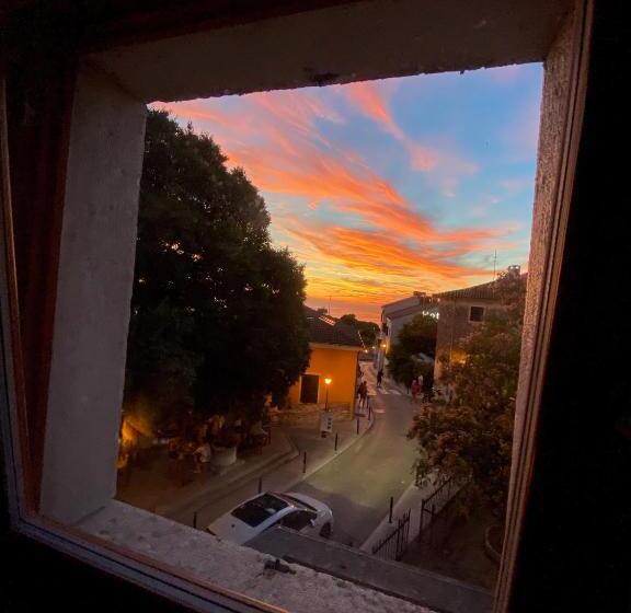 חדר דלוקס נוף לים, Boutique Wrungel