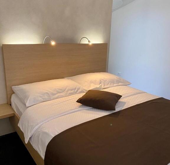 חדר סטנדרט, Boutique Wrungel