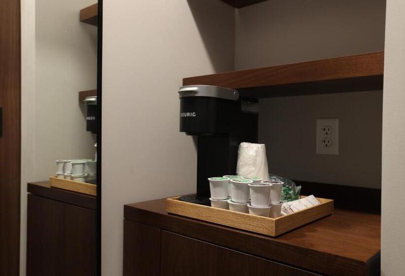 غرفة ديلوكس, Cedartree Hotel Portland Hillsboro