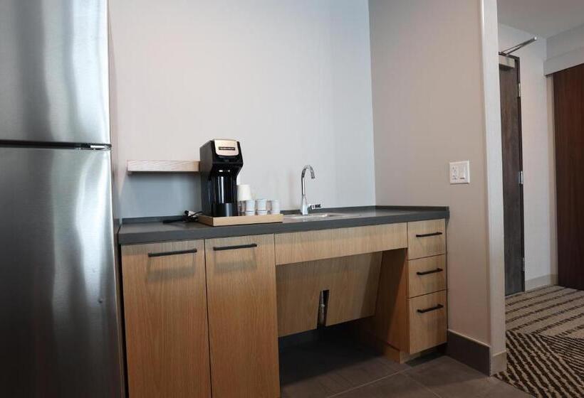 جناح, Cedartree Hotel Portland Hillsboro