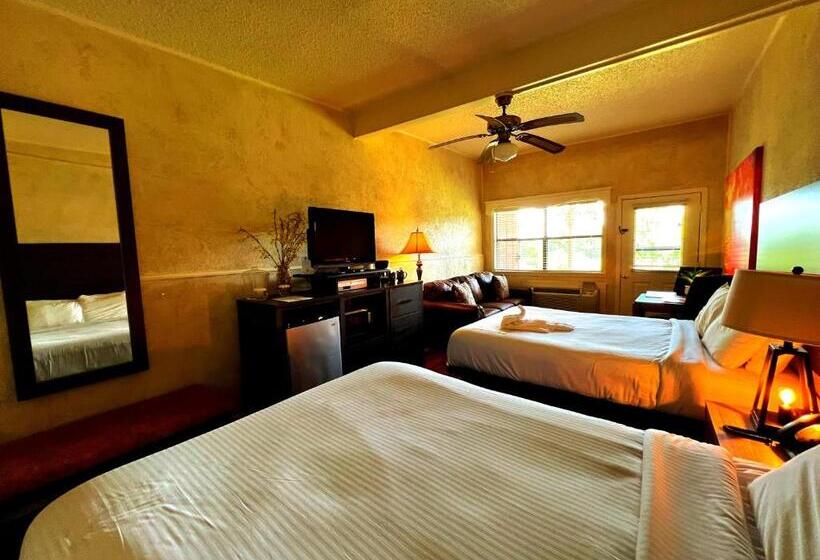 패밀리 룸, Mountain Harbor Queen Guest Room On Lake Ouachita