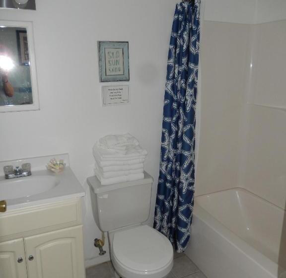 إستوديو قياسى, Sifting Sands Motel