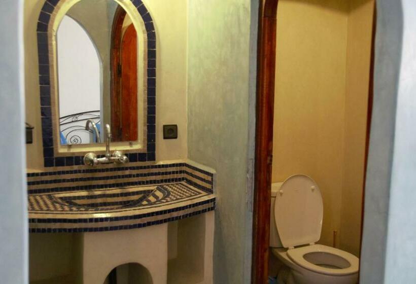 StandaardKamer, Auberge La Source