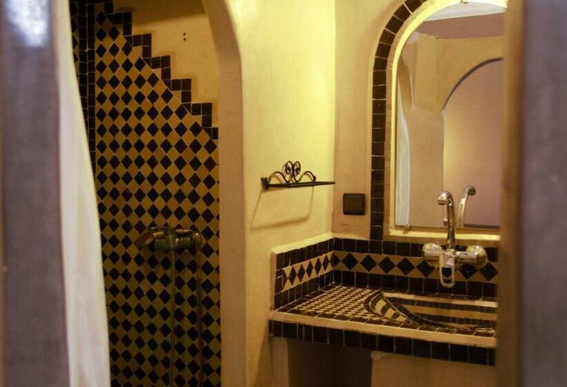 StandaardKamer, Auberge La Source