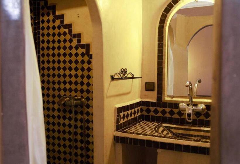 Standaard Vierpersoonskamer, Auberge La Source