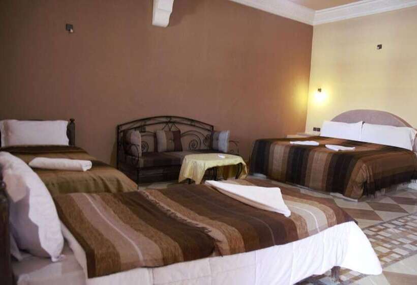 Standaard Driepersoonskamer, Auberge La Source