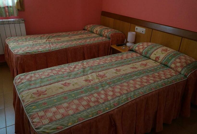 Номер Стандарт, Hostal Camino Real