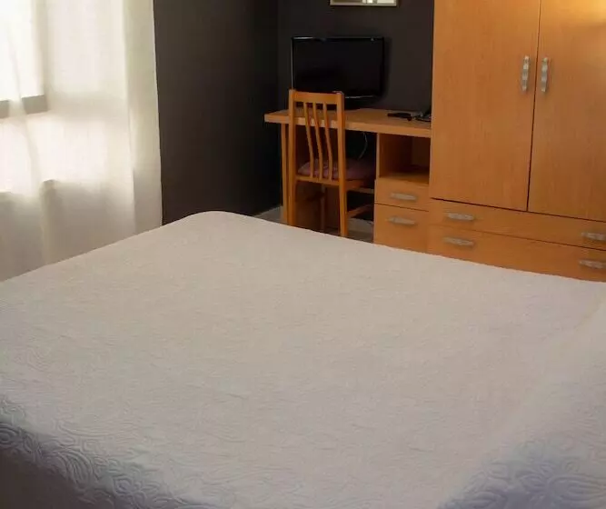 スタンダードシングルルーム, Hostal Meseguer