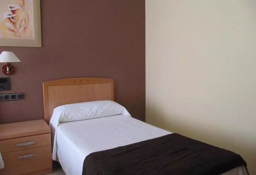 スタンダードシティビュールーム, Hostal Meseguer