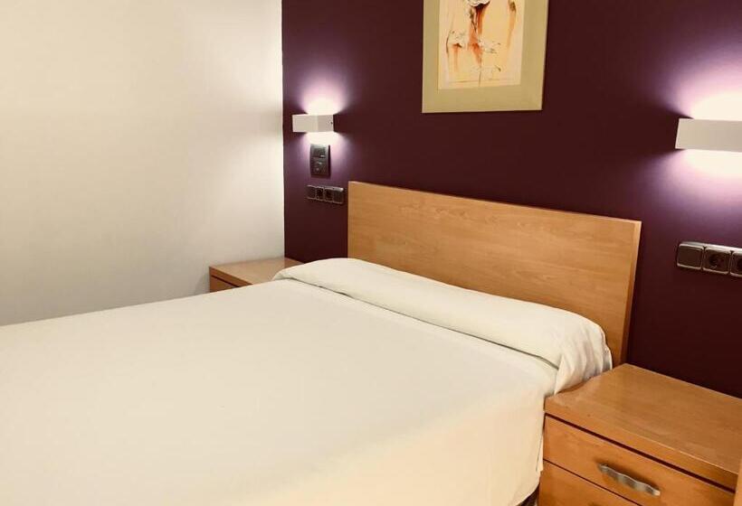 도시 전망 클래식 룸, Hostal Meseguer