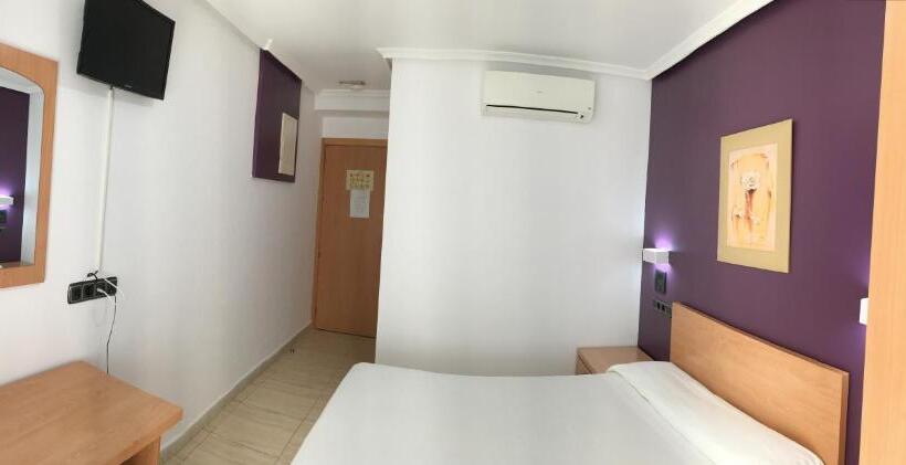 도시 전망 클래식 룸, Hostal Meseguer