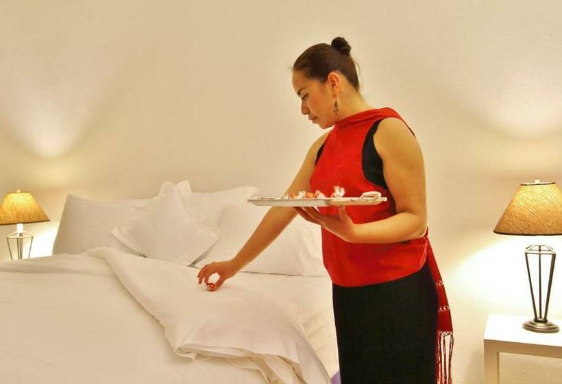 キングサイズベッドのデラックスルーム, Amomoxtli