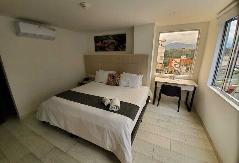 스탠다드 룸, Cafeira