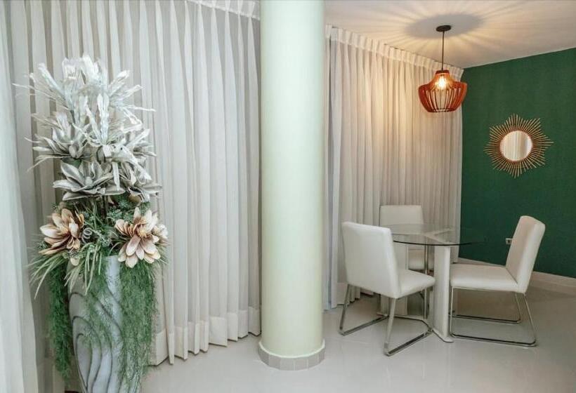 프레지덴셜 스위트, Florida Sinu