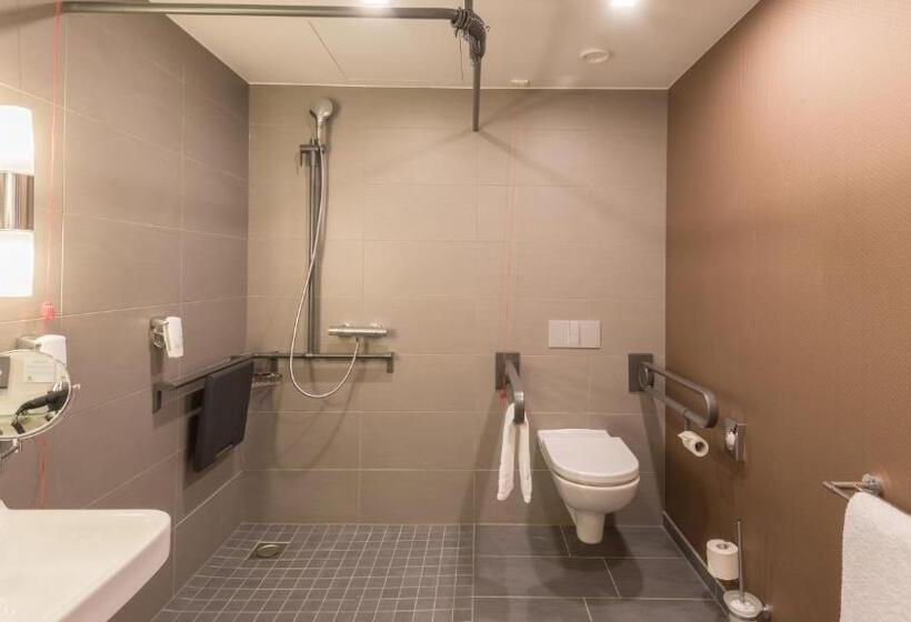 اتاق استاندارد برای معلولان, Holiday Inn Düsseldorf City – Toulouser Allee, An Ihg