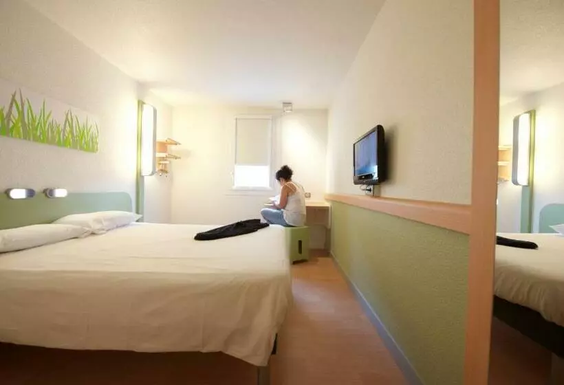 クラシックルーム, Ibis Budget Saint Paul Les Dax