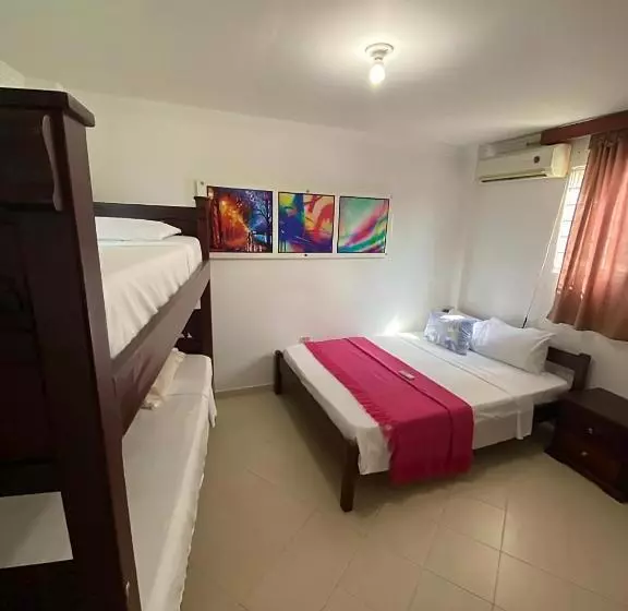 スタンダード４人部屋, La Guajira