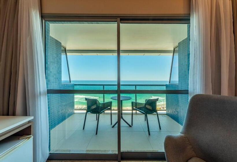 اتاق لوکس با چشمانداز دریا, Laghetto Stilo Barra