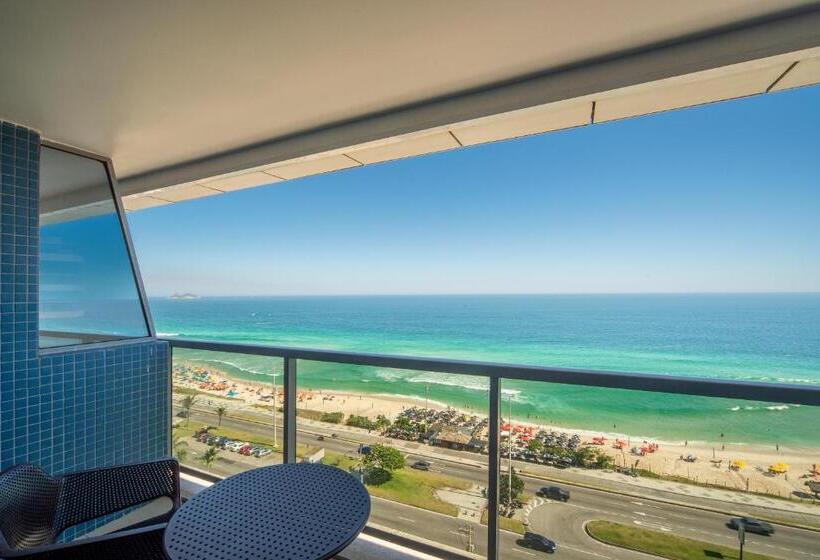 اتاق سه نفره دلوکس با چشمانداز دریا, Laghetto Stilo Barra