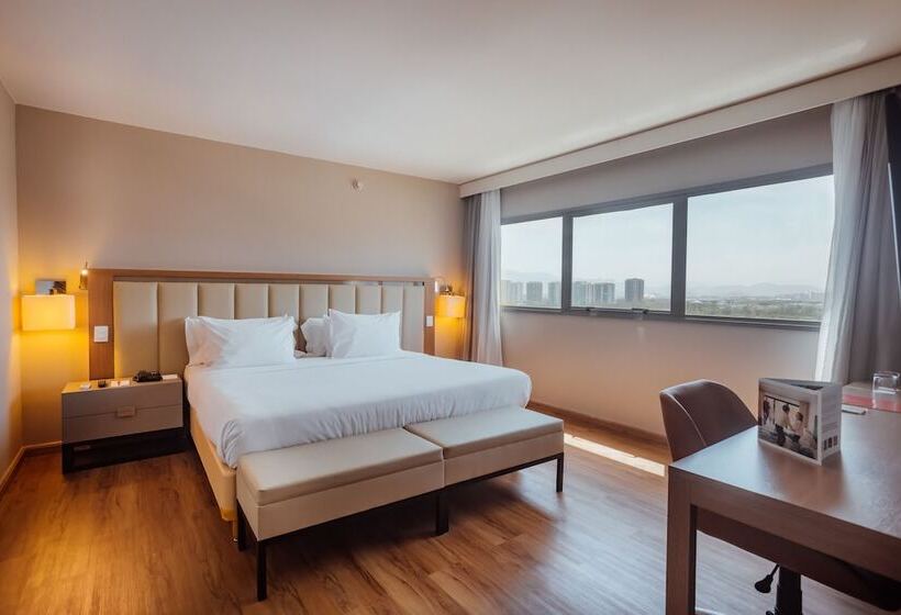 اتاق استاندارد سه نفره, Laghetto Stilo Barra